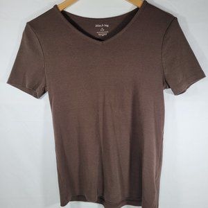 White Stag Women's Medium Brown V-neck T-shirt